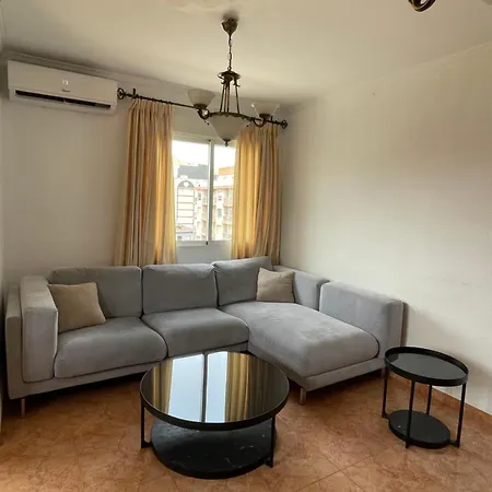 La Via Apartment *